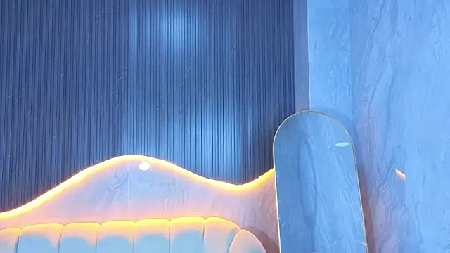 Tifany Tx online show from February 2026 01:07:01 PM