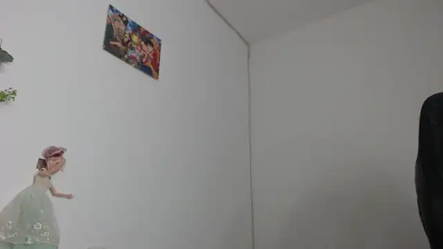 Snapshot of vieernes chatting on December 2025 10:50:01 PM vieernes online show from December 2025 10:50:01 PM