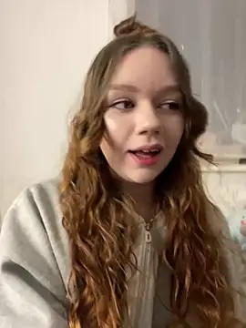 Snapshot of my_liss chatting on December 2025 04:57:01 PM my liss online show from December 2025 04:57:01 PM