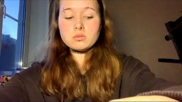 Snapshot of RollDols chatting on December 2025 09:20:01 PM RollDols online show from December 2025 09:20:01 PM