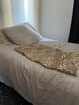 LiaCuti online show from February 2026 10:56:02 AM