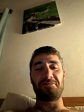 Josedmrx online show from December 2025 08:47:02 PM