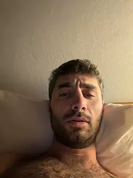 Josedmrx online show from December 2025 09:32:02 PM