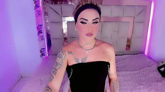 Snapshot of miludollts chatting on February 2026 07:23:02 AM miludollts online show from February 2026 07:23:02 AM