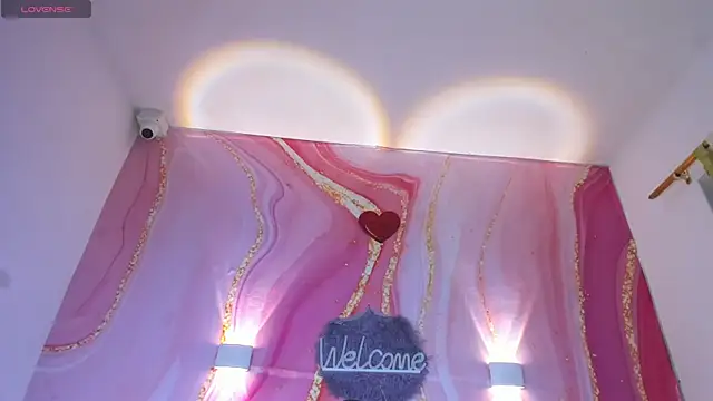 Snapshot of Blair_BigTits chatting on February 2026 12:27:01 PM Blair BigTits online show from February 2026 12:27:01 PM