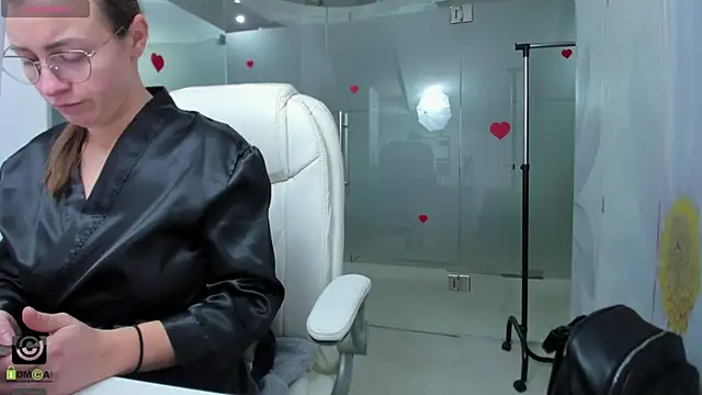 missdominna online show from January 2026 03:54:01 AM