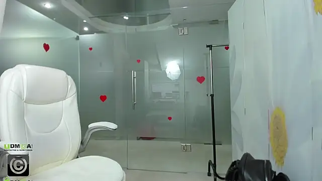 missdominna online show from April 2026 02:42:01 AM