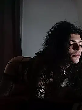 Hellebora online show from December 2025 10:31:01 AM