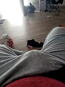 Snapshot of joaquinvaladez chatting on February 2026 04:06:01 PM joaquinvaladez online show from February 2026 04:06:01 PM