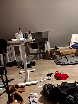 joaquinvaladez online show from March 2026 04:40:01 AM