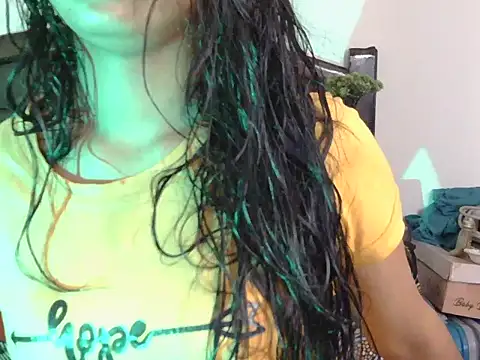 Snapshot of miss_ragni chatting on April 2026 03:42:02 AM miss ragni online show from April 2026 03:42:02 AM