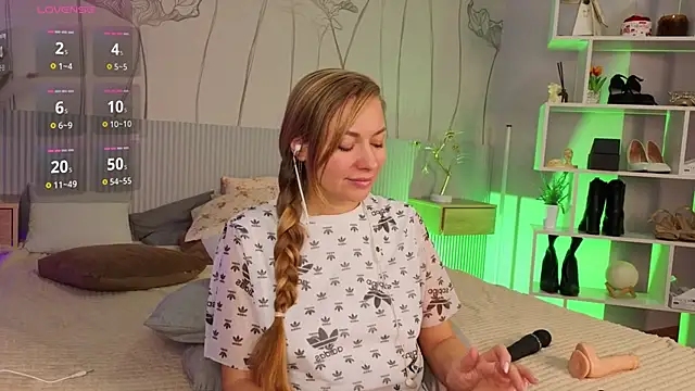 Gentle Vibes  online show from February 2026 04:54:01 AM