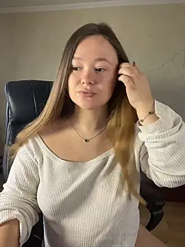 CaramelleSugarr online show from April 2026 09:35:02 AM