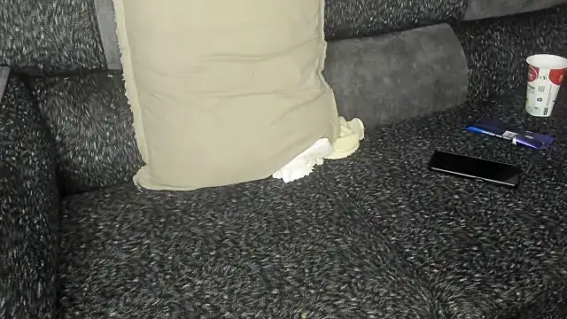 Snapshot of Tshanduk chatting on February 2026 11:29:02 AM Tshanduk online show from February 2026 11:29:02 AM