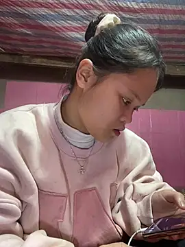 Thanhhuyen001 online show from February 2026 07:56:02 AM