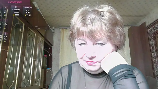 Snapshot of Casey_peach chatting on February 2026 04:42:02 AM Casey peach online show from February 2026 04:42:02 AM