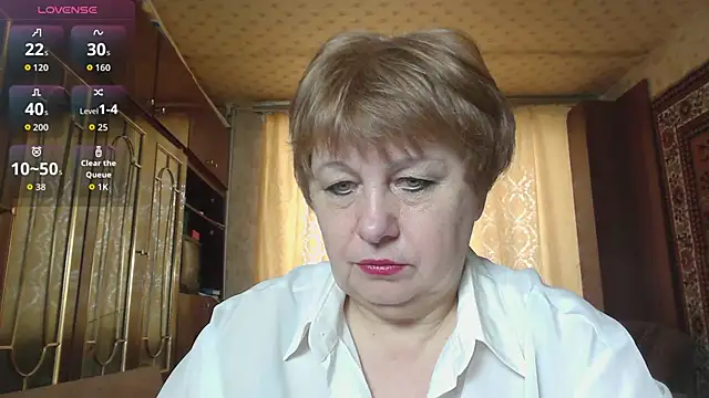 Snapshot of Casey_peach chatting on February 2026 06:33:02 AM Casey peach online show from February 2026 06:33:02 AM