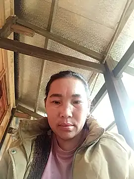 shy-jan online show from December 2025 05:35:01 AM