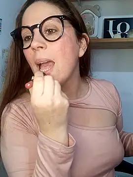 SofiEsteves online show from May 2026 03:27:01 PM