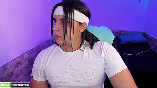 latinboyfit online show from April 2026 06:49:02 PM
