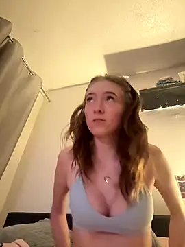 Snapshot of Keriacat_ chatting on December 2025 04:51:01 AM Keriacat online show from December 2025 04:51:01 AM