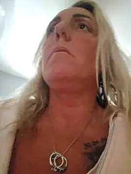 theblondecocklover online show from May 2026 12:45:02 PM