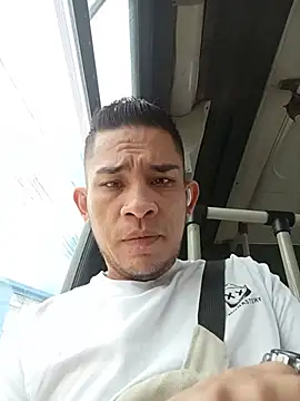 Gloryholeroom online show from July 2026 06:04:01 PM