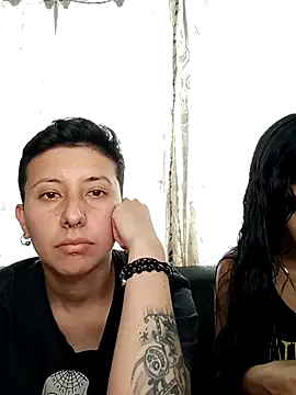 Snapshot of Mei_and_Gaby chatting on February 2026 04:44:01 PM Mei and Gaby online show from February 2026 04:44:01 PM