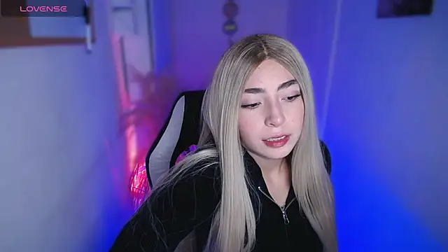 channel blondee online show from April 2026 11:47:02 PM