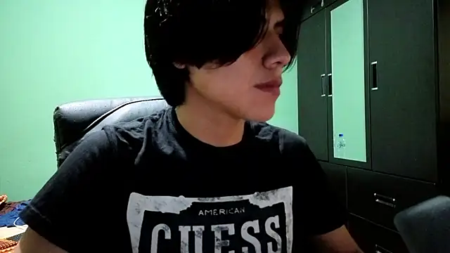 gaspar137 online show from February 2026 04:11:01 AM