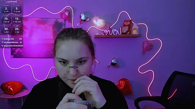 dina bloom  online show from February 2026 03:51:02 AM