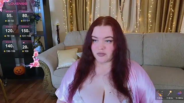 Snapshot of LindaBermer chatting on December 2025 11:49:02 AM LindaBermer online show from December 2025 11:49:02 AM