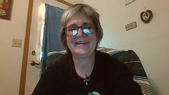 becky1111 online show from May 2026 12:29:02 AM