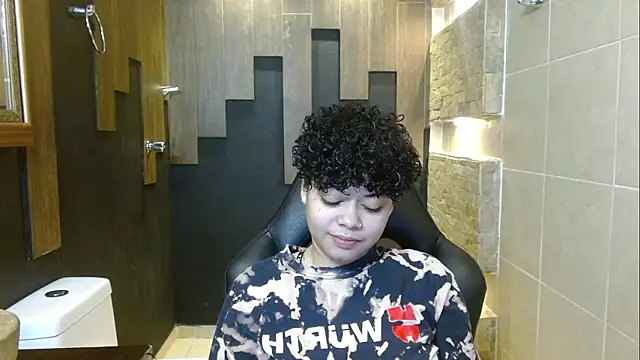 Sasha Venom online show from February 2026 11:31:02 PM