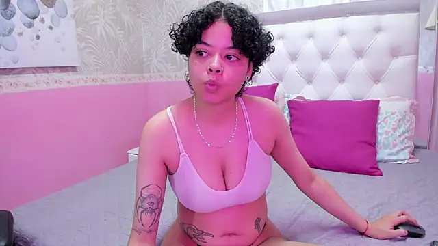 Sasha Venom online show from May 2026 12:07:01 AM