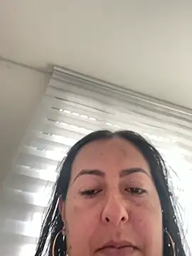 evelyn harpeery online show from May 2026 07:19:02 PM