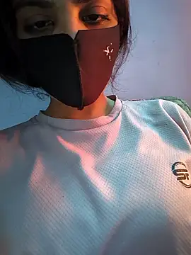 kinsu4763 online show from January 2026 03:25:02 PM