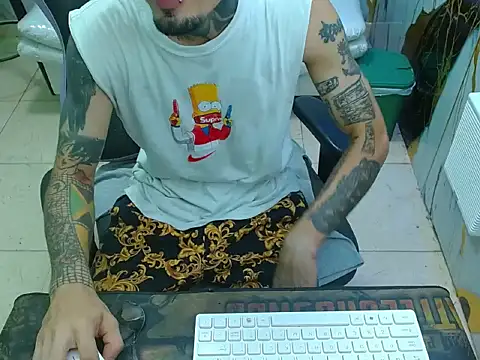 Boy tatto77 online show from May 2026 11:59:01 AM
