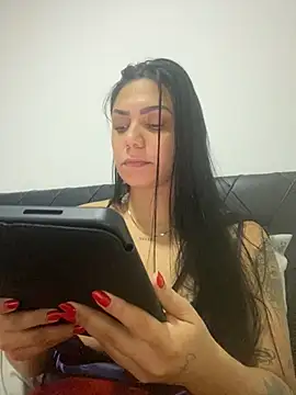 Nini  online show from June 2026 09:08:02 PM