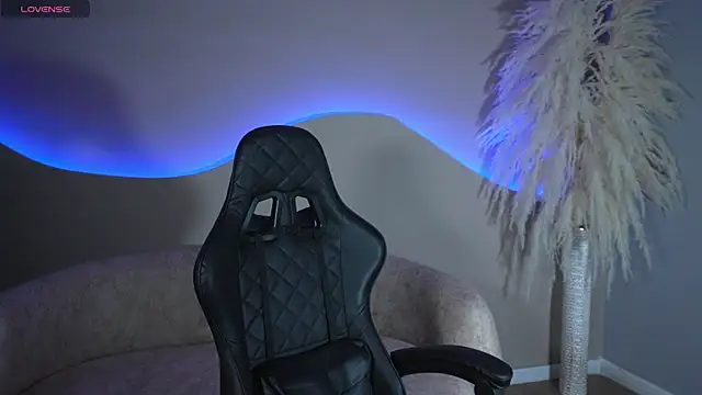 Noah Clarkk online show from July 2026 05:39:01 PM