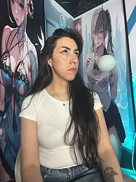 Snapshot of Sky_Girl_LS chatting on December 2025 02:50:02 AM Sky Girl LS online show from December 2025 02:50:02 AM