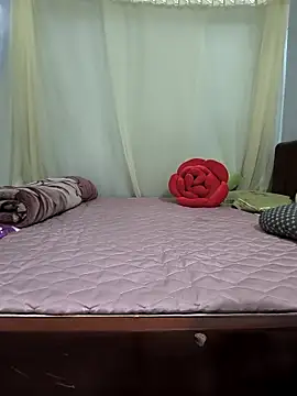 Snapshot of Sweet-Berryy chatting on May 2026 04:07:01 AM Sweet-Berryy online show from May 2026 04:07:01 AM