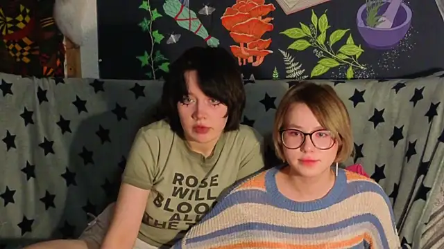 Snapshot of Ntmuforever chatting on December 2025 10:16:01 PM Ntmuforever online show from December 2025 10:16:01 PM