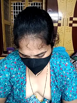 maduri   online show from February 2026 06:47:02 PM