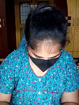 maduri   online show from February 2026 03:29:01 PM