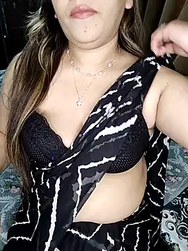 Snapshot of Sweet-janvi chatting on December 2025 06:36:01 PM Sweet-janvi online show from December 2025 06:36:01 PM