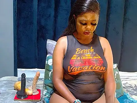 SpicyKitty33 online show from January 2026 11:15:02 AM