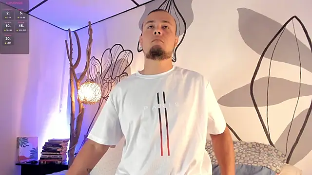 Snapshot of maaxtaylor_ chatting on January 2026 11:14:02 AM maaxtaylor online show from January 2026 11:14:02 AM