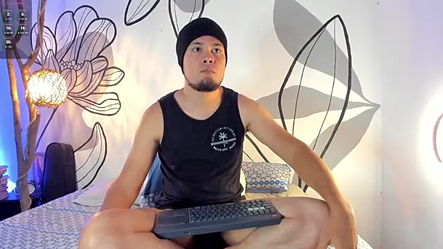 Snapshot of maaxtaylor_ chatting on January 2026 11:15:02 AM maaxtaylor online show from January 2026 11:15:02 AM