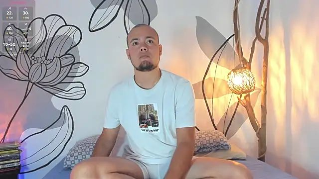 Snapshot of maaxtaylor_ chatting on February 2026 11:28:01 AM maaxtaylor online show from February 2026 11:28:01 AM